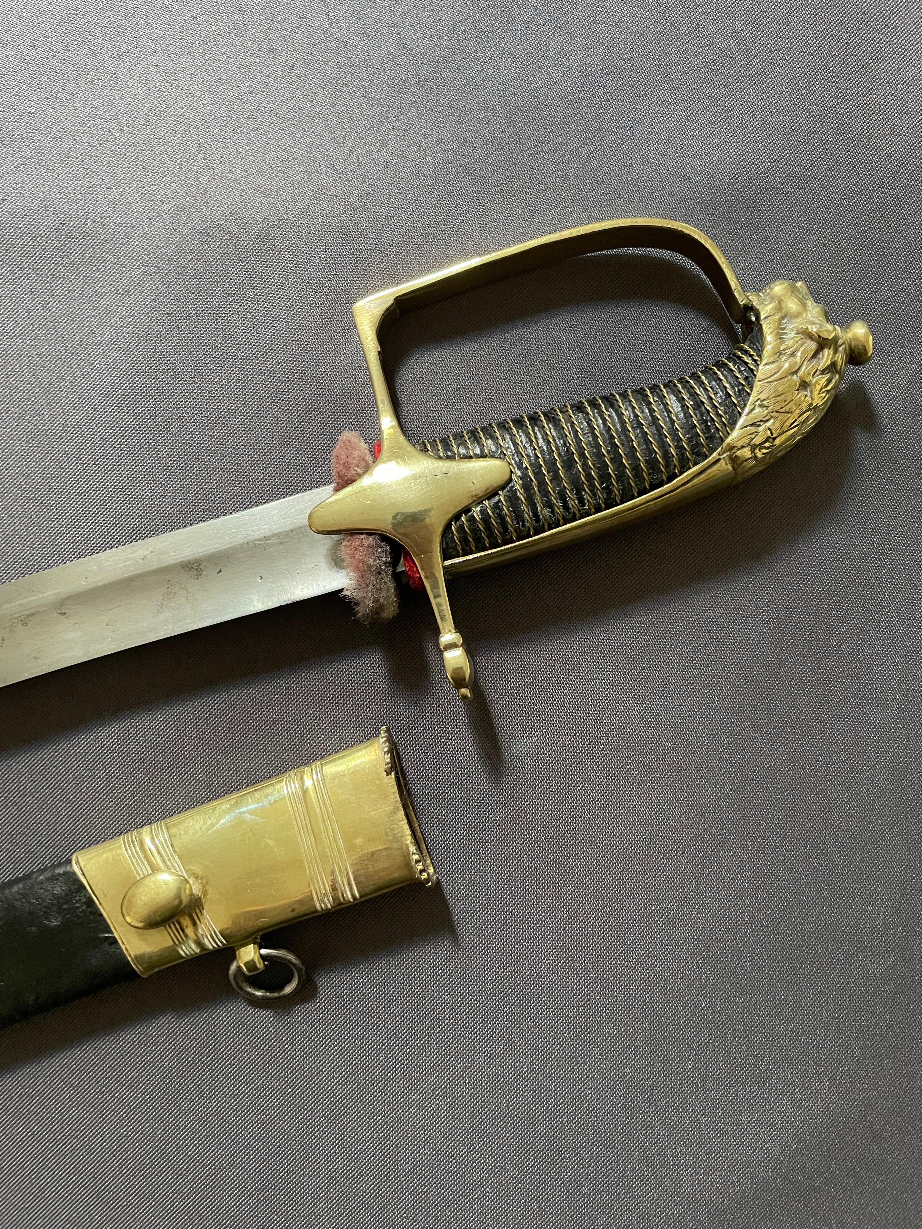 Sabre d'officier de cavalerie légère époque Révolution et Consulat